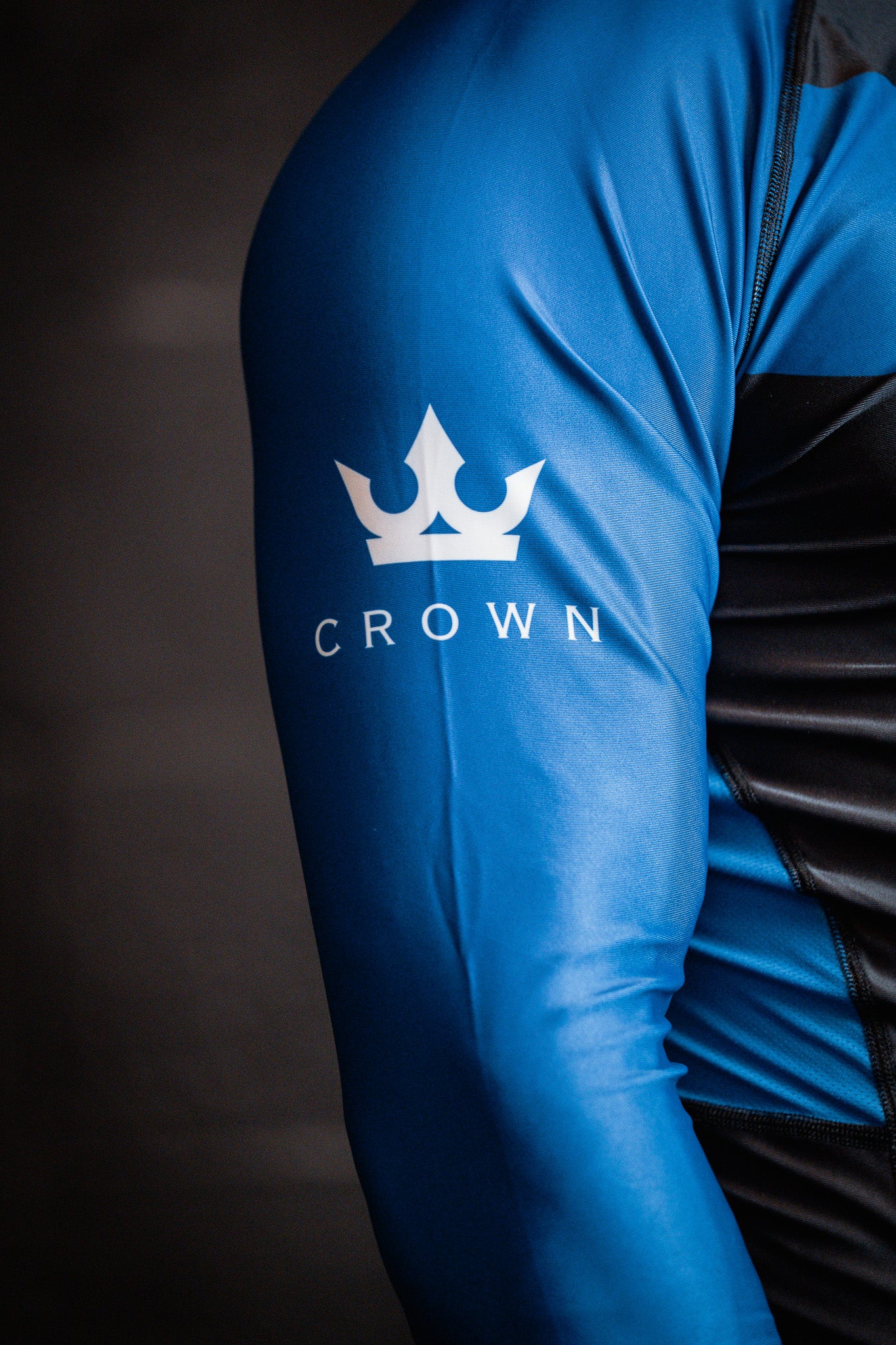 CROWN Rashguard Blue Rank long sleeve –Made for Champions
