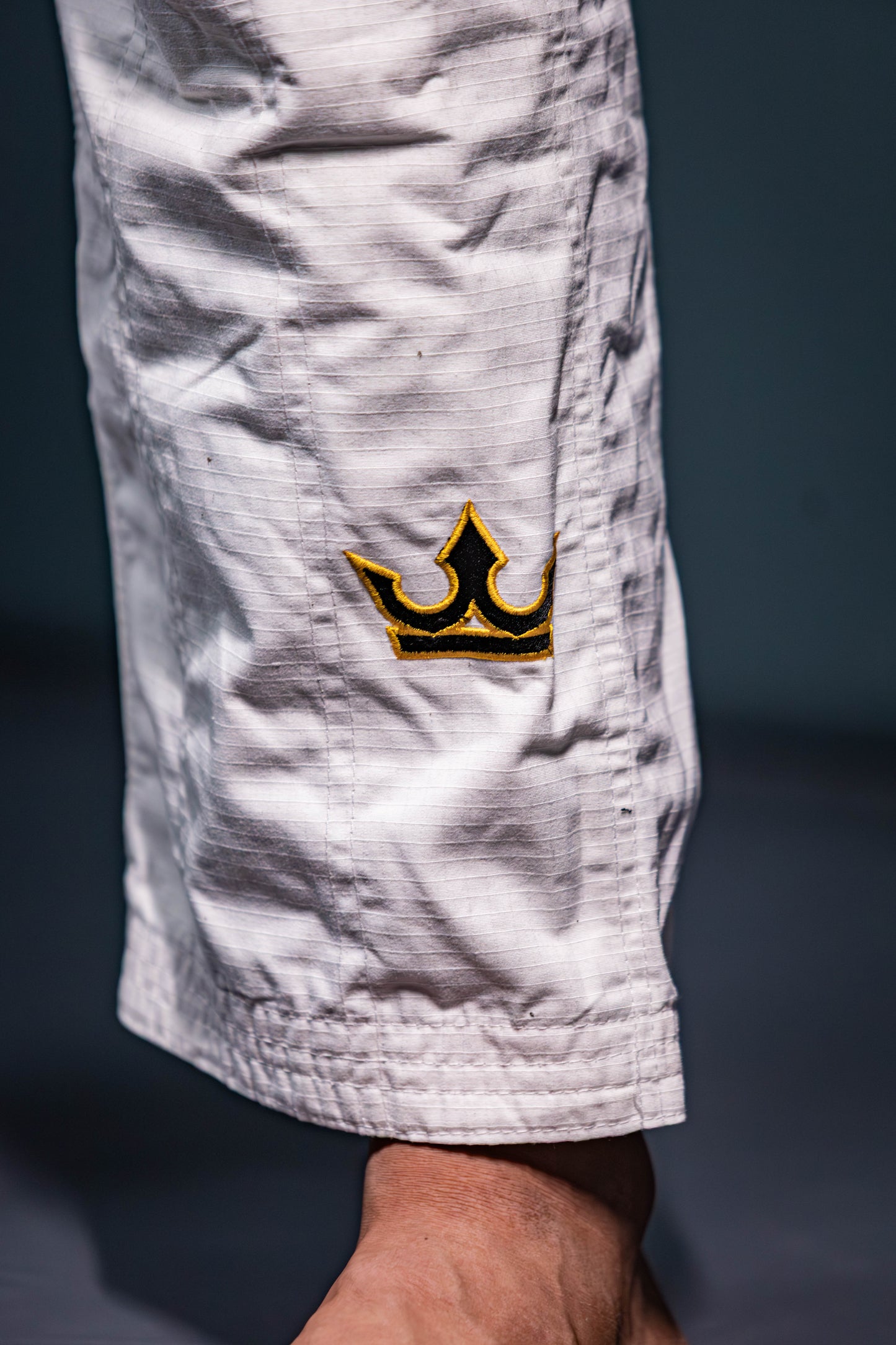 White and Yellow - Felipe Bezera - Rox Edition