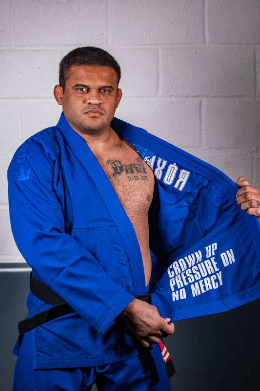 Navy and White - Felipe Bezera - Rox Edition