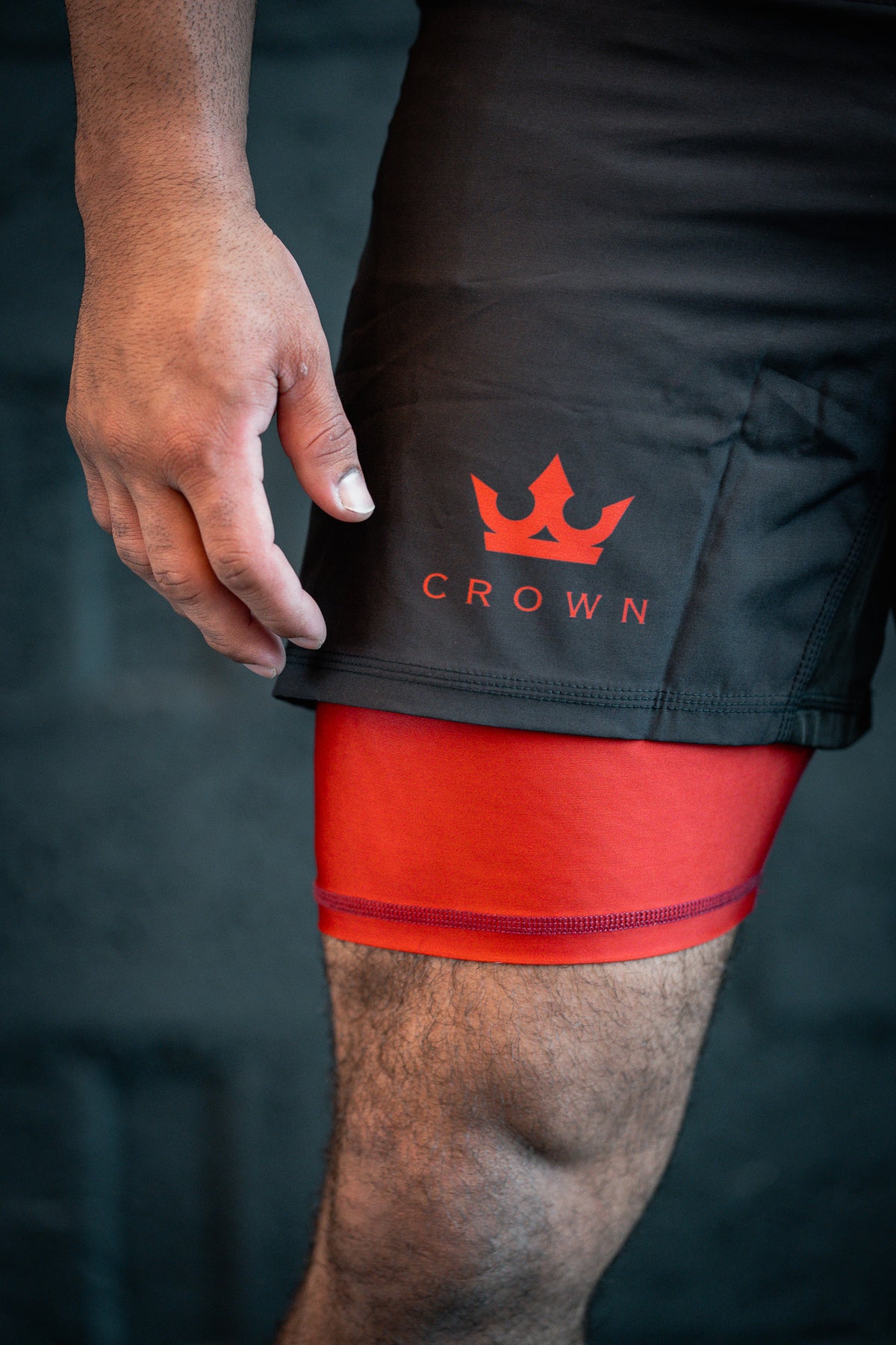 Checkmat-  Duo Short Black/Red