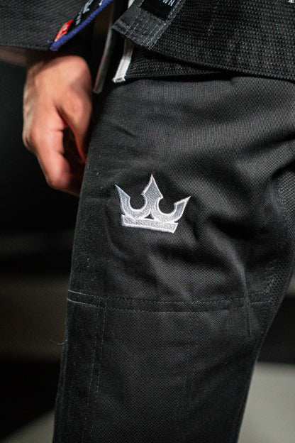 CROWN GI- Black and White