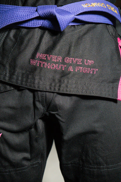 CROWN - The Apex Gi – pink on Black