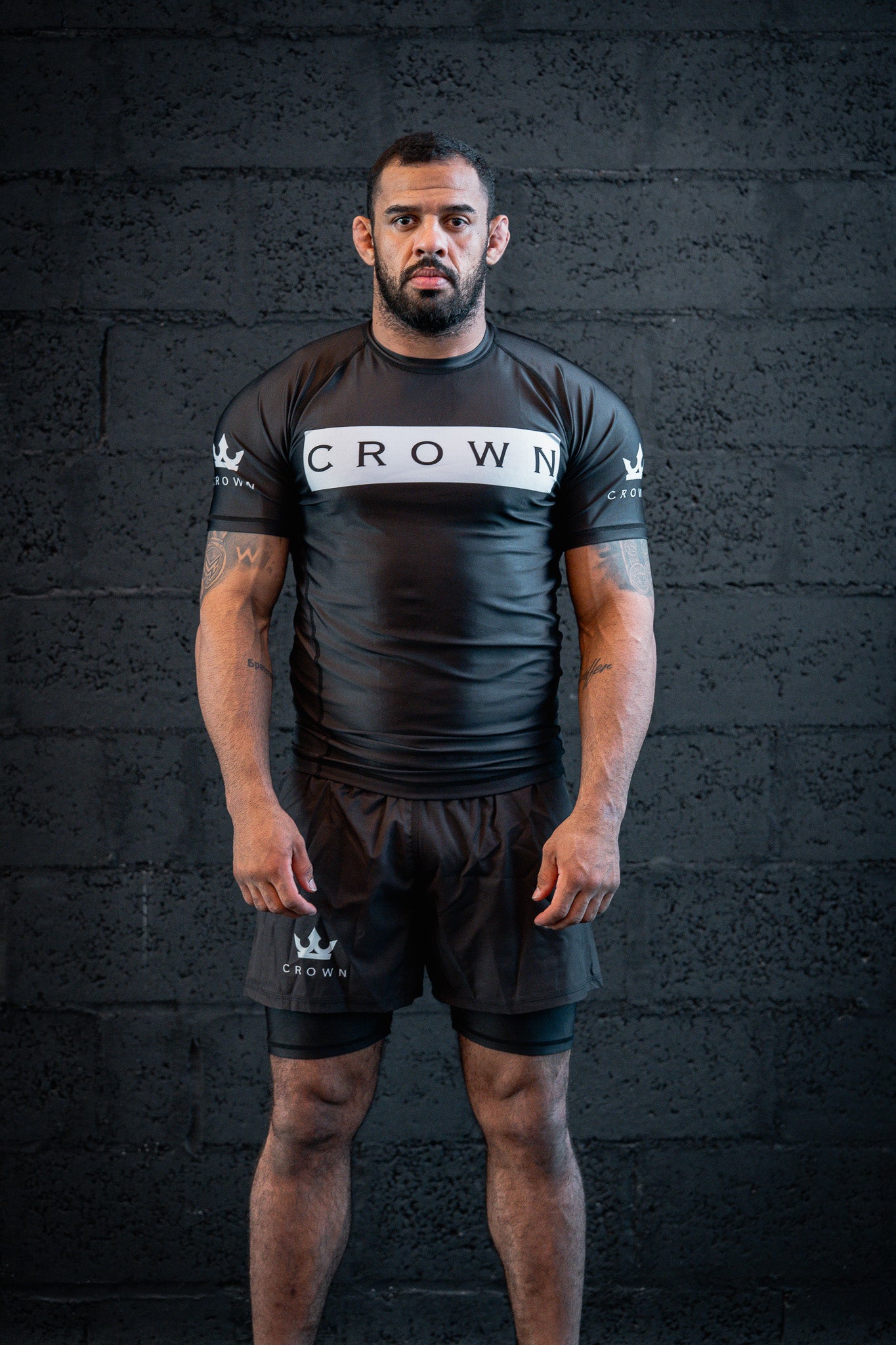 Crown Rashguard Black Rank – Made for Champions