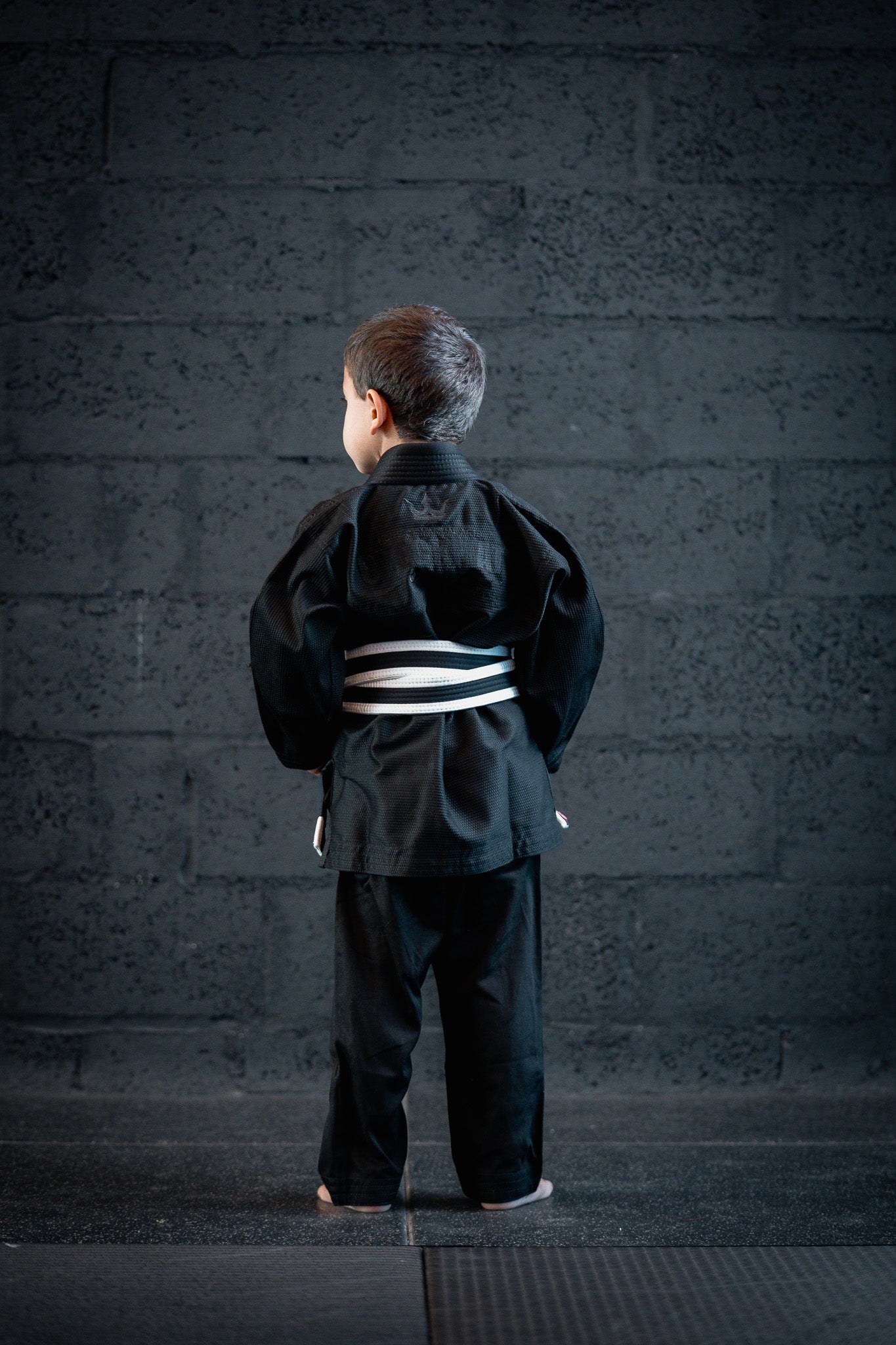 CHECKMAT KIDS BLACK ON BLACK