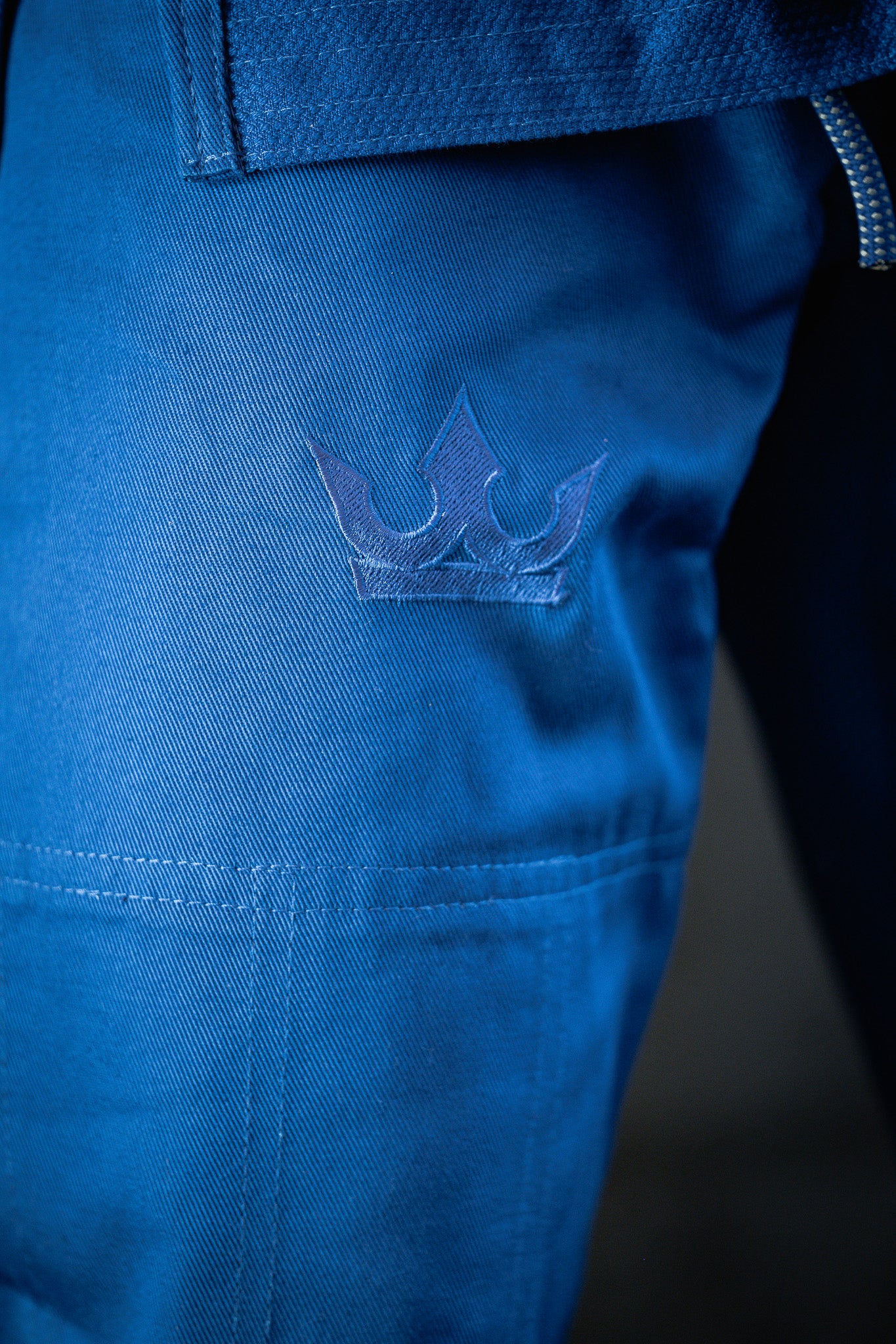 CROWN GI BLUE ON BLUE
