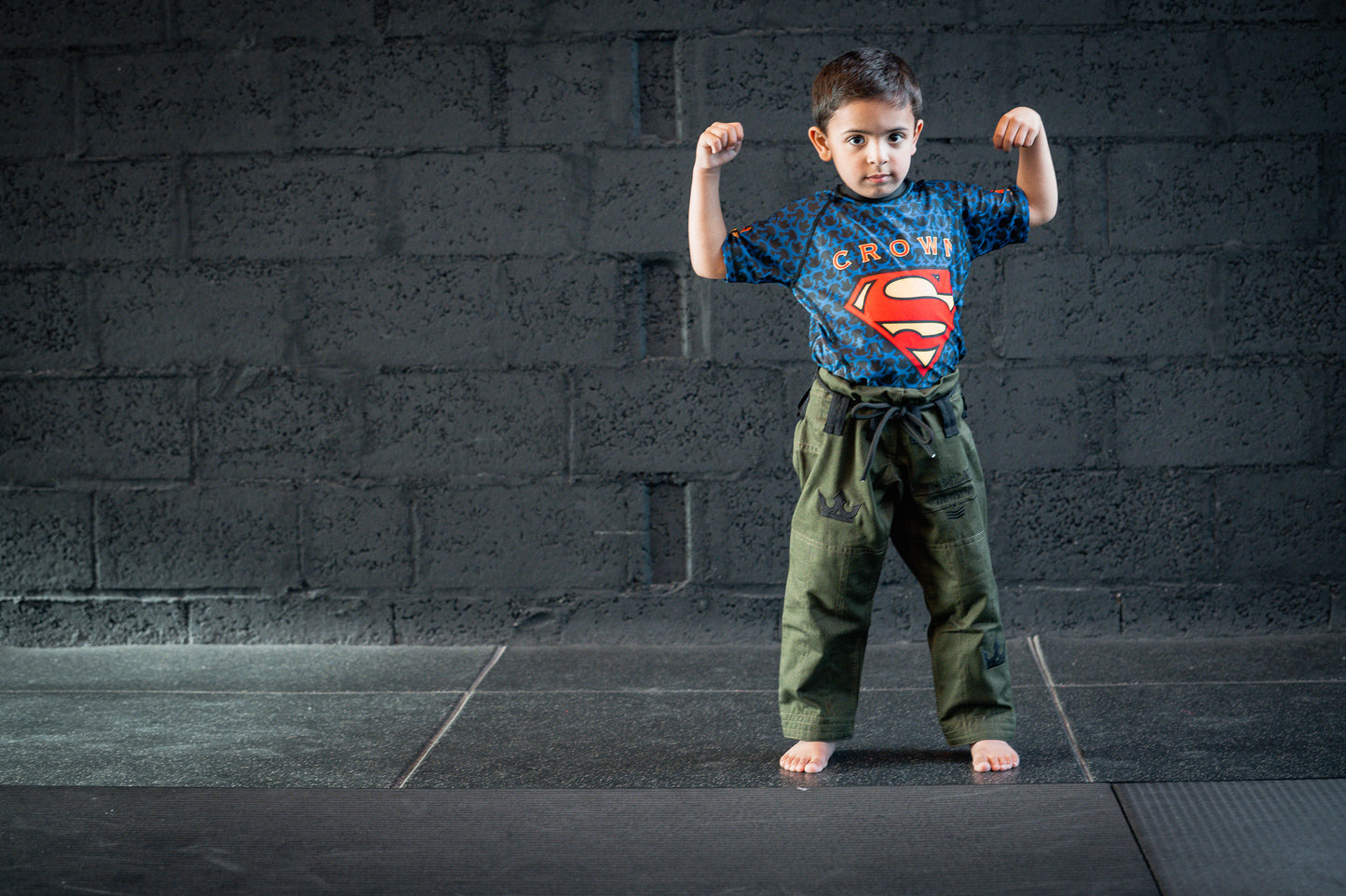 CROWN SUPER HEROES- SUPERMAN