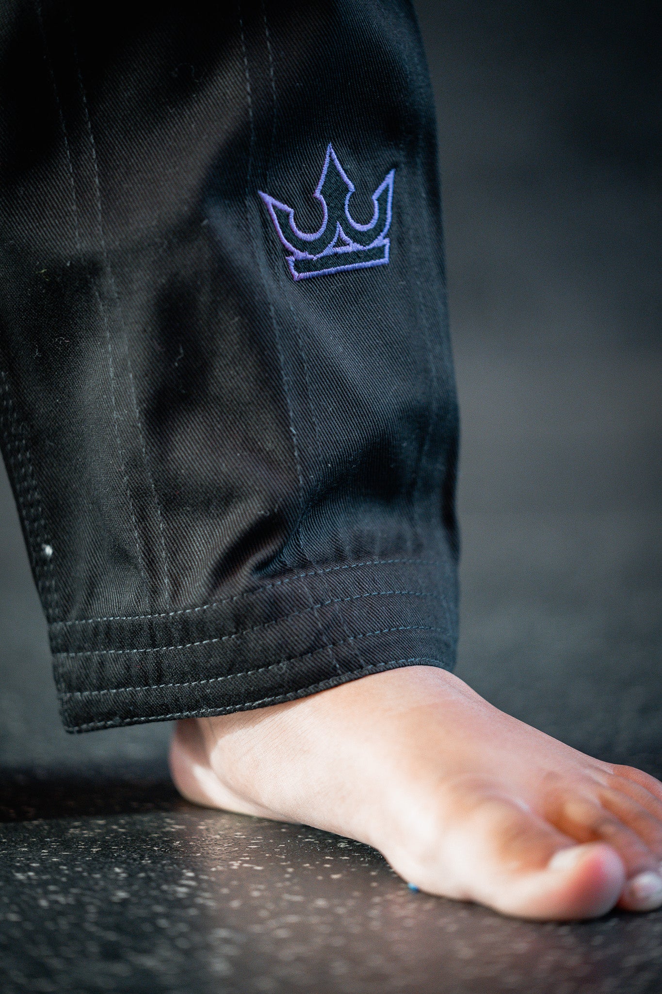 CHECKMAT KIDS BLACK AND PURPLE