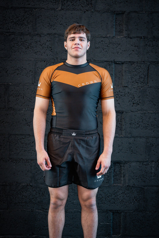 CROWN Rashguard Black/Brown Rank – Made for Champions