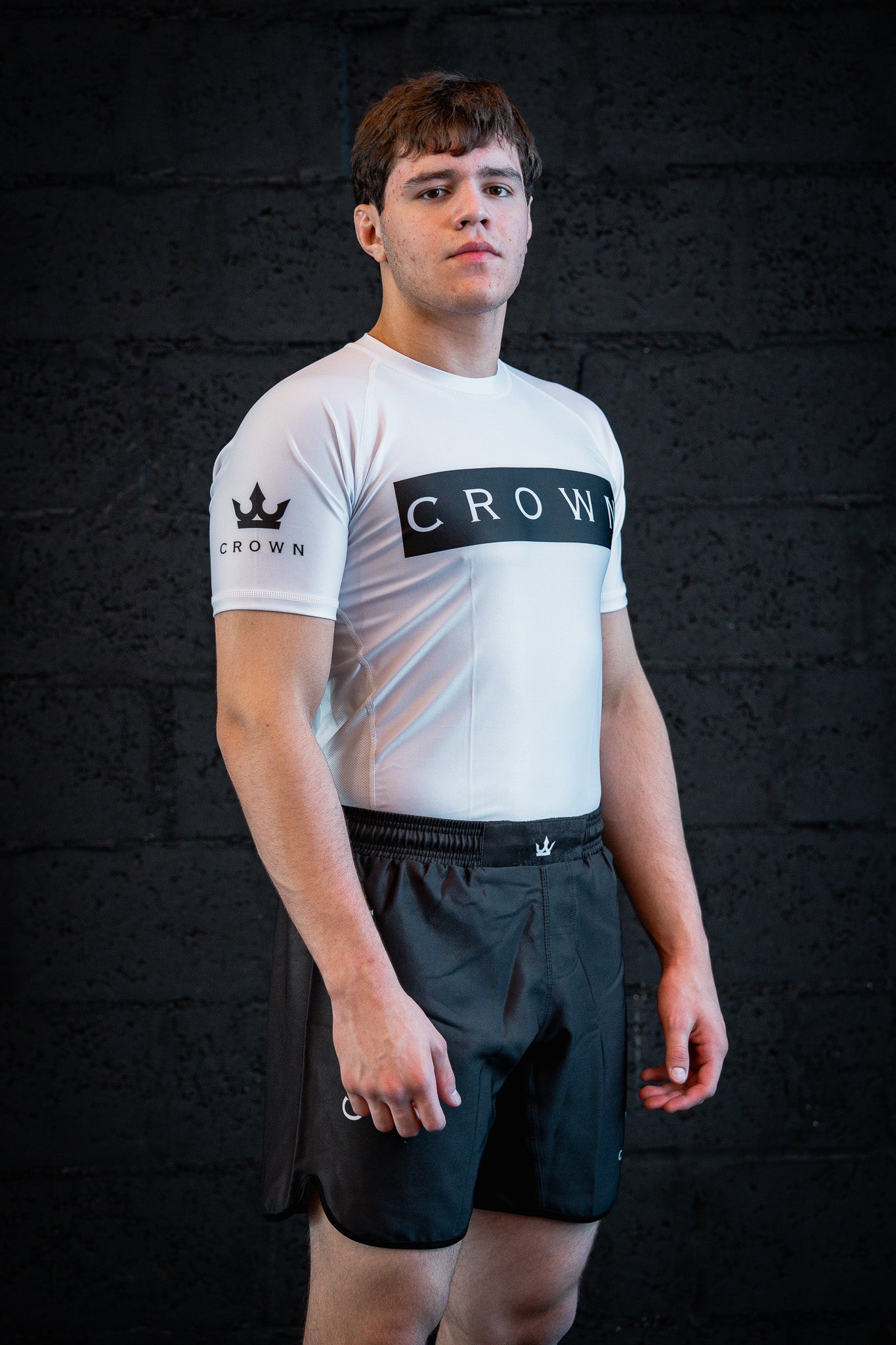 CROWN- Rashguard White Rank  – Made for Champions
