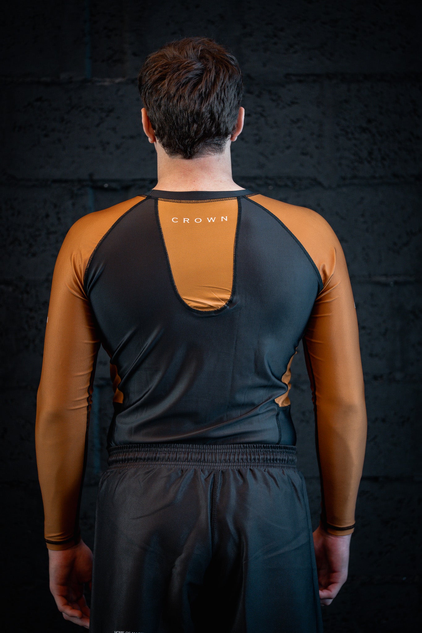 CROWN Rashguard Brown Rank long sleeve– Made for Champions