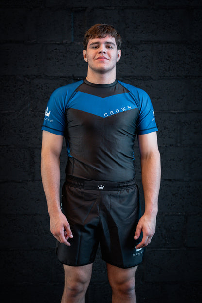 CROWN Rashguard Blue Rank – Made for Champions