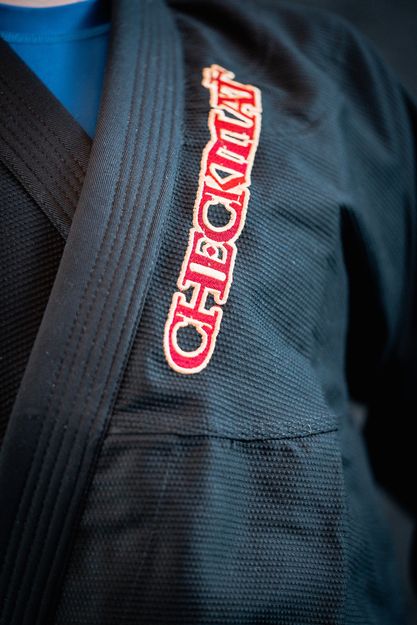 CHECKMAT BLACK AND RED