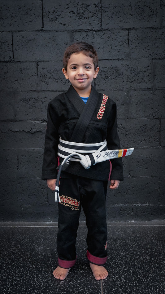 CHECKMAT BLACK AND RED KIDS