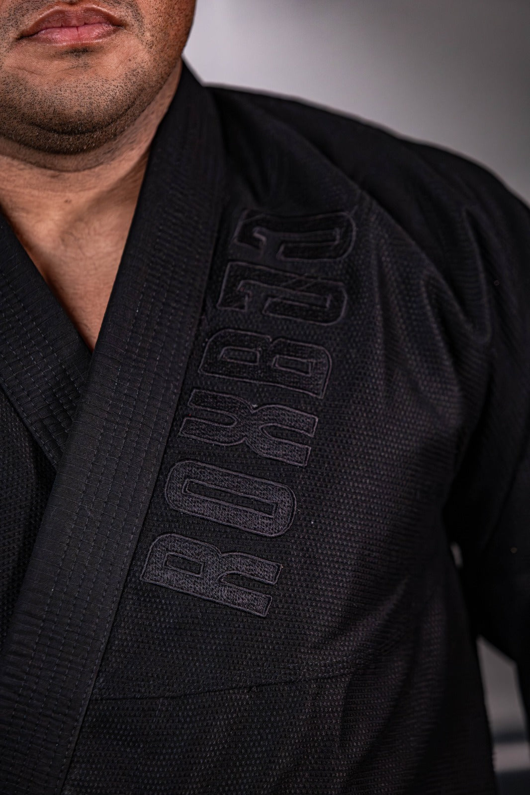 Black and White - Felipe Bezera - Rox Edition