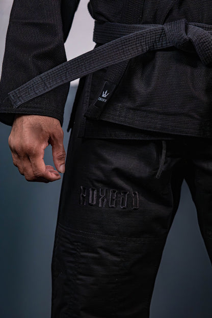 Black and White - Felipe Bezera - Rox Edition