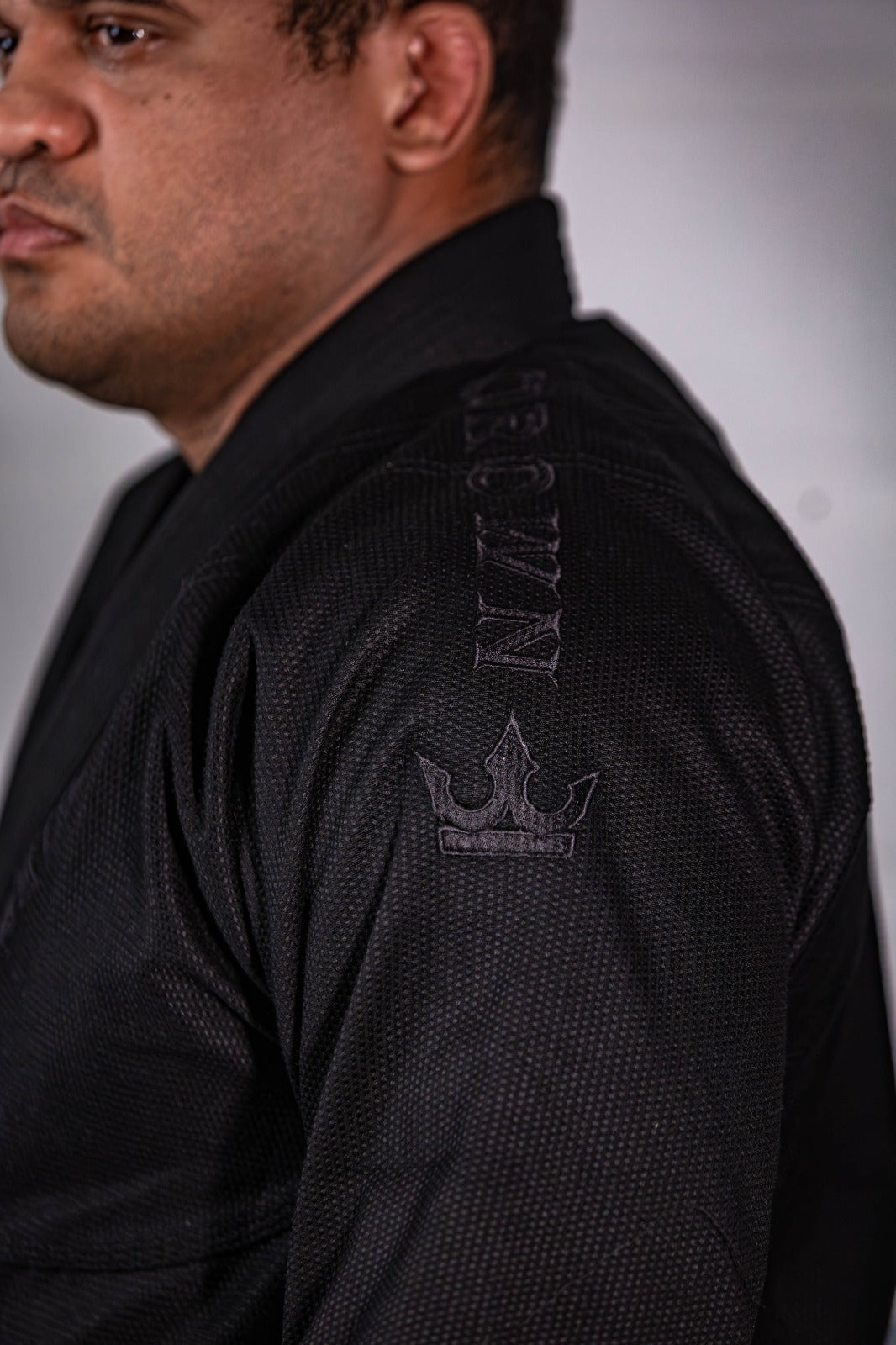 Black and White - Felipe Bezera - Rox Edition