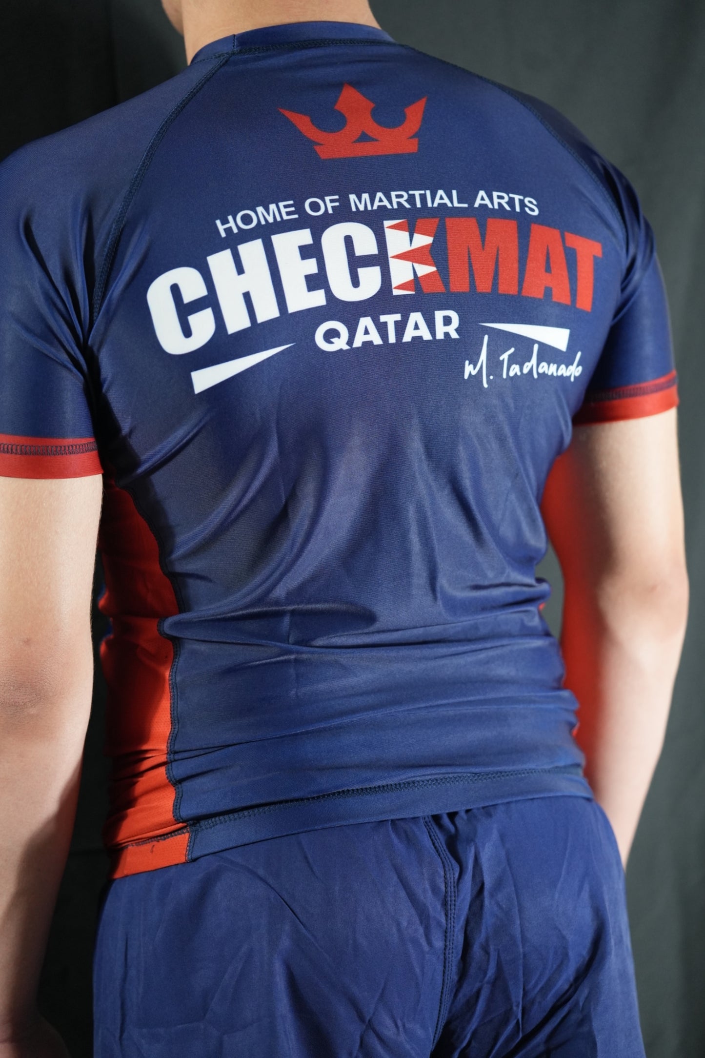 CHECKMAT Rashguard Navy/Red Rank – Made for Champions