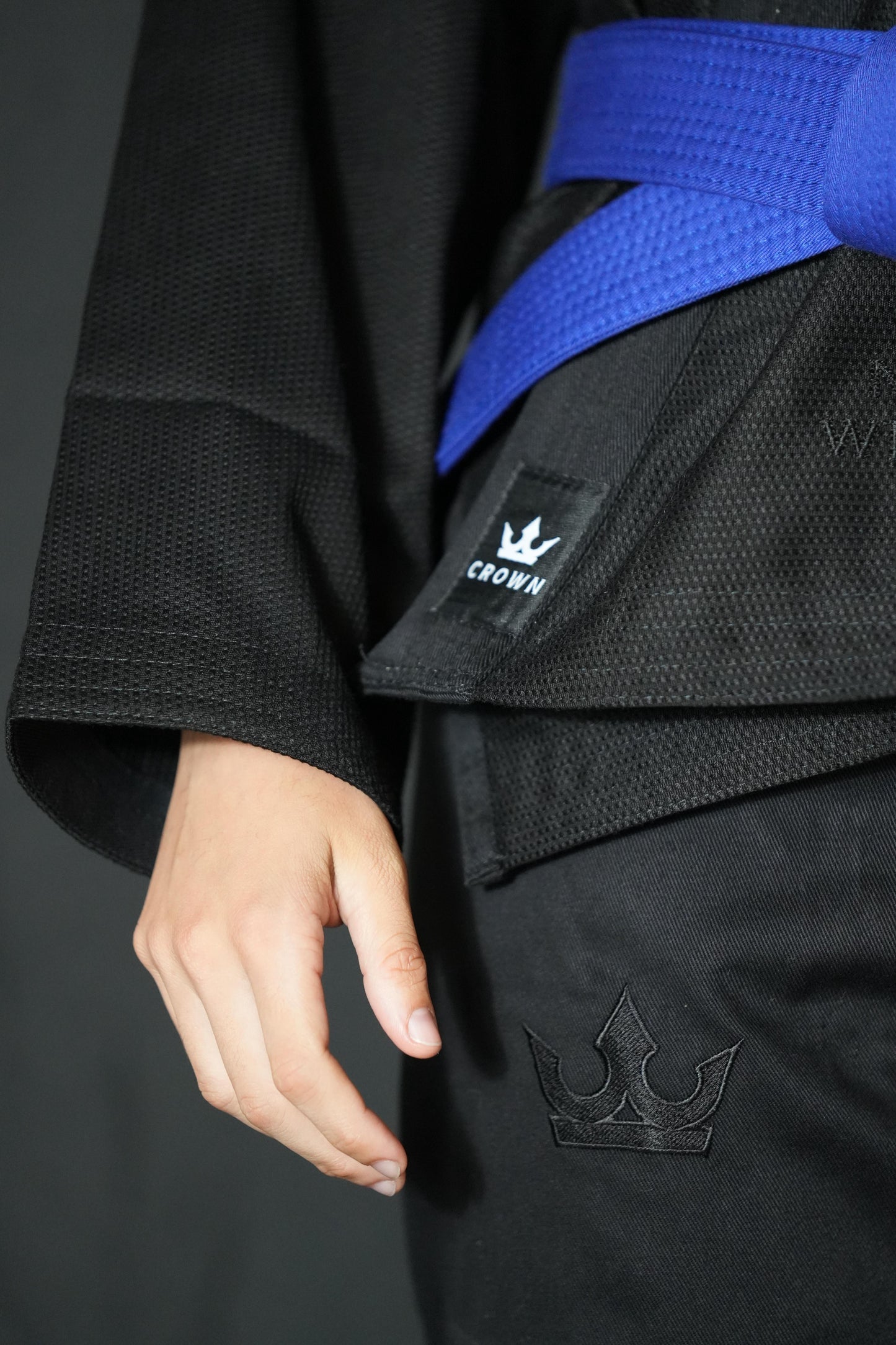 The Apex Gi –  - Black on Black (Women's)